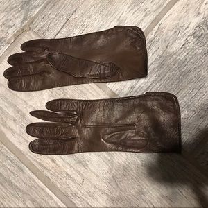 Vintage fine leather gloves